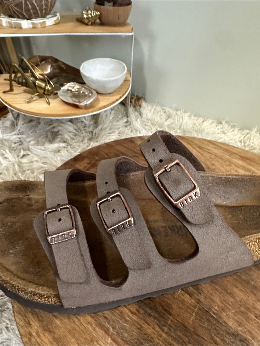 BIRKENSTOCK Florida Slide Sandals Three
Strap Size 38 (7-7.5) Synthetic Upper - Picture 11 of 17